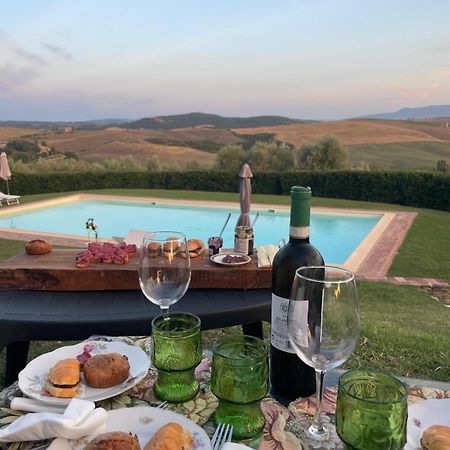 Agriturismo Bombina Montisi エクステリア 写真