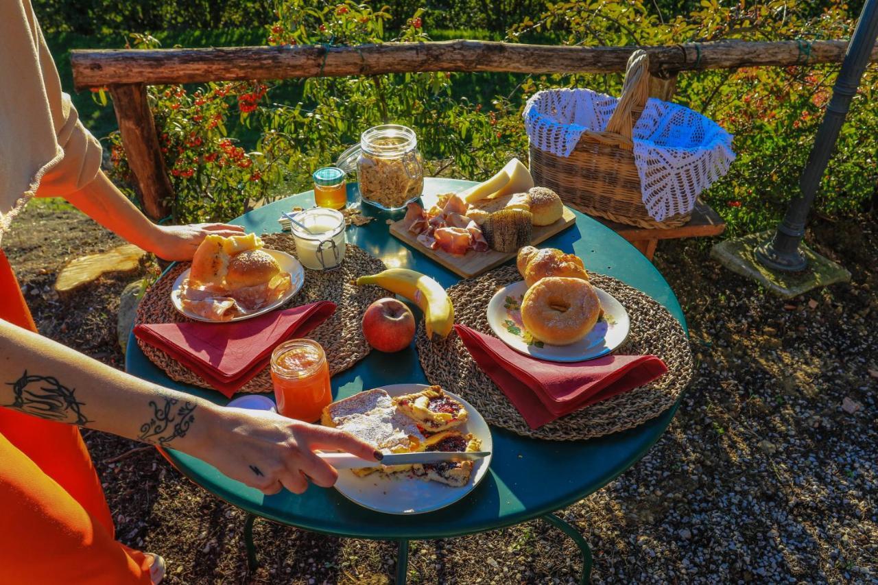 Agriturismo Bombina Montisi エクステリア 写真