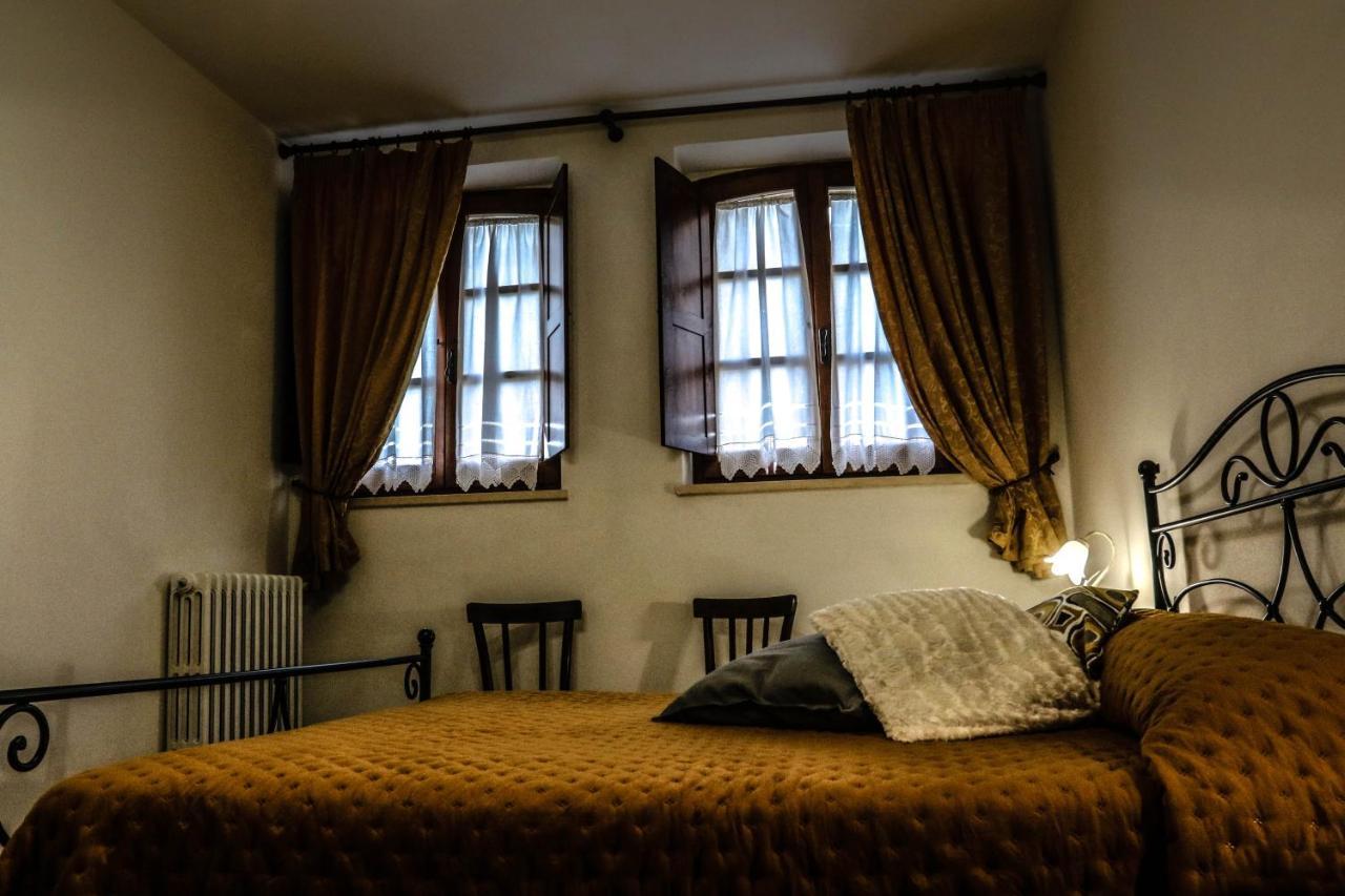Agriturismo Bombina Montisi エクステリア 写真