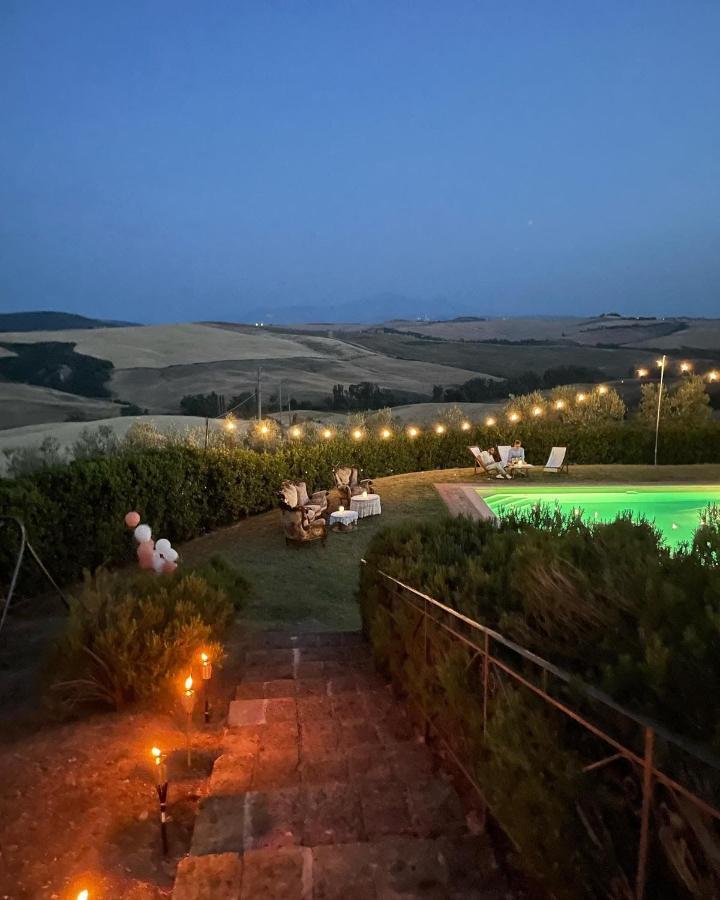Agriturismo Bombina Montisi エクステリア 写真